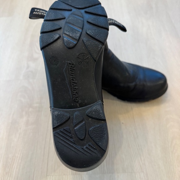 Blundstone Womens Heeled Chelsea Boot - Picture 4 of 5